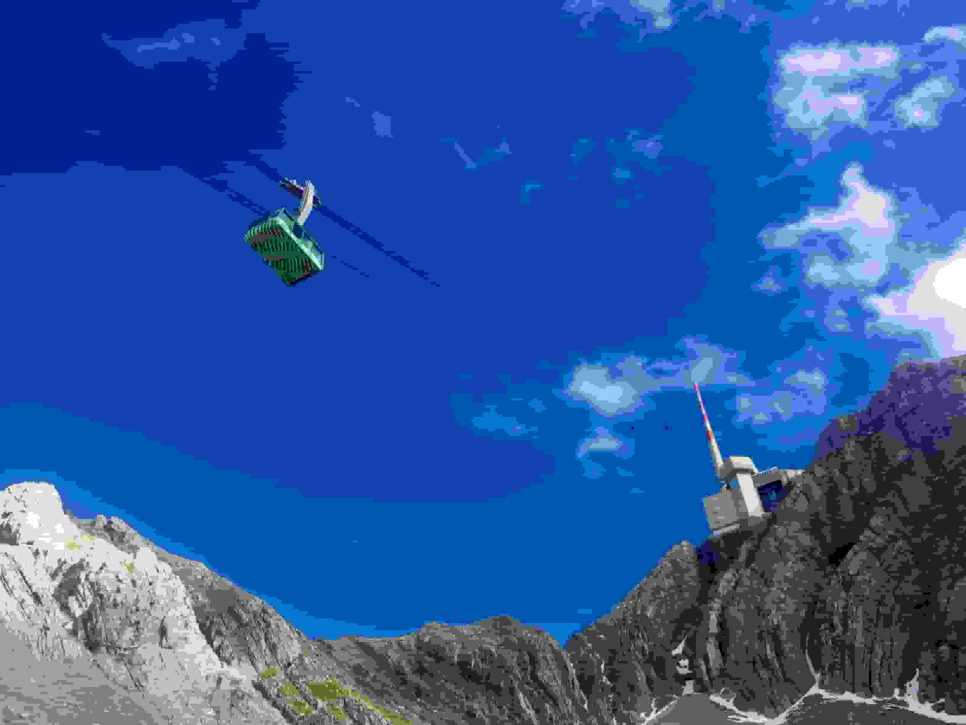 Unter der Säntisbahn