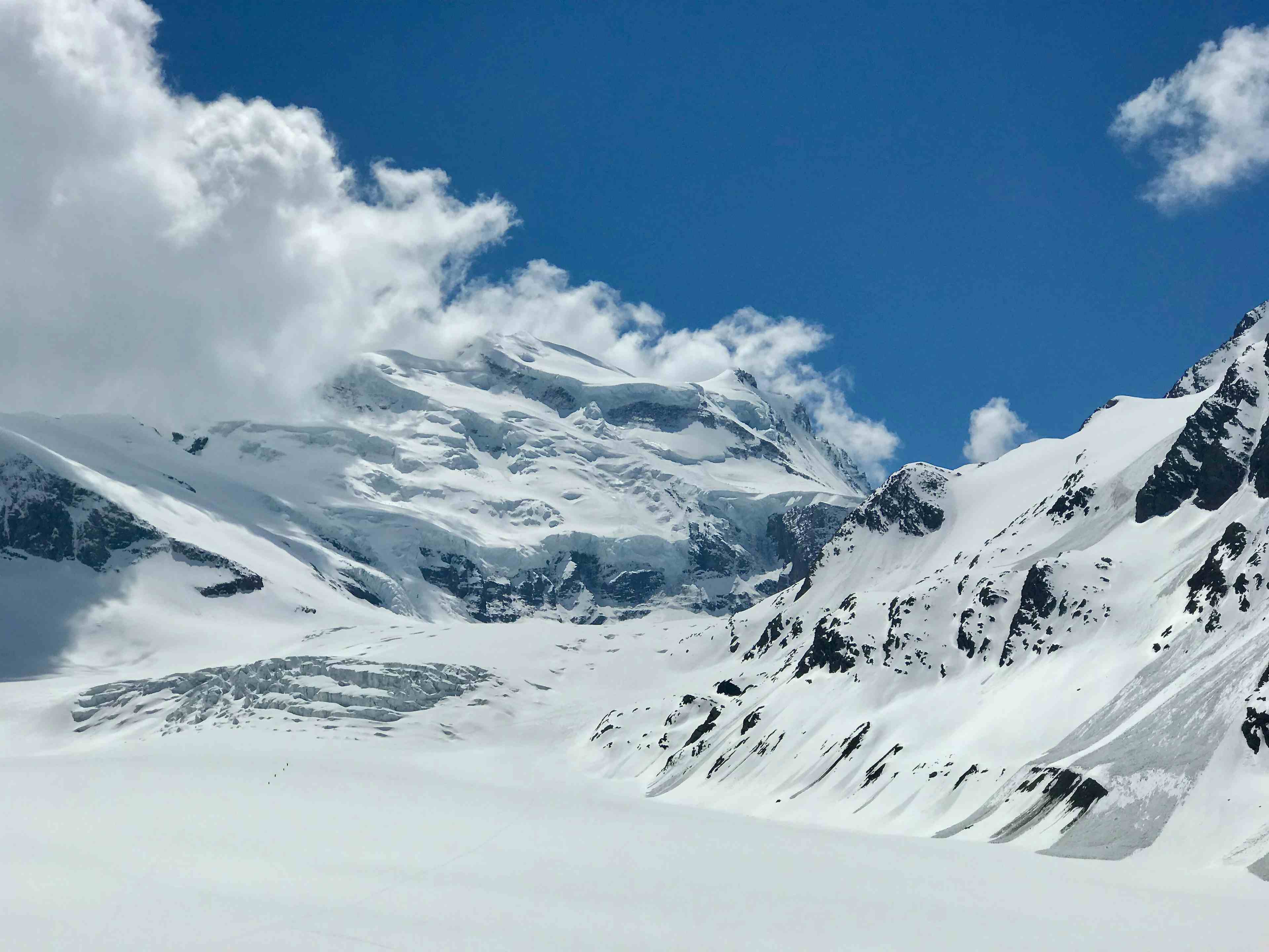 Grand Combin vor dem Glacier de Corbassière am Freitagnachmittag