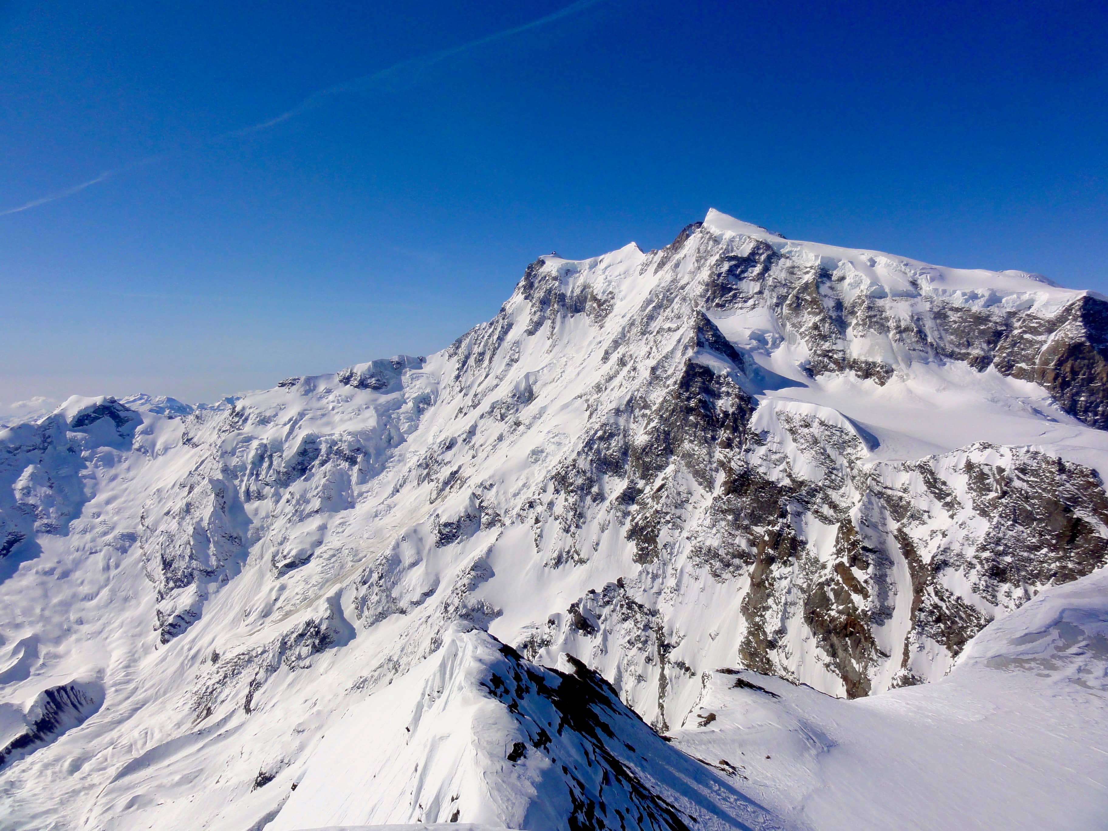 Monte Rosa-Ostwand in der Totale