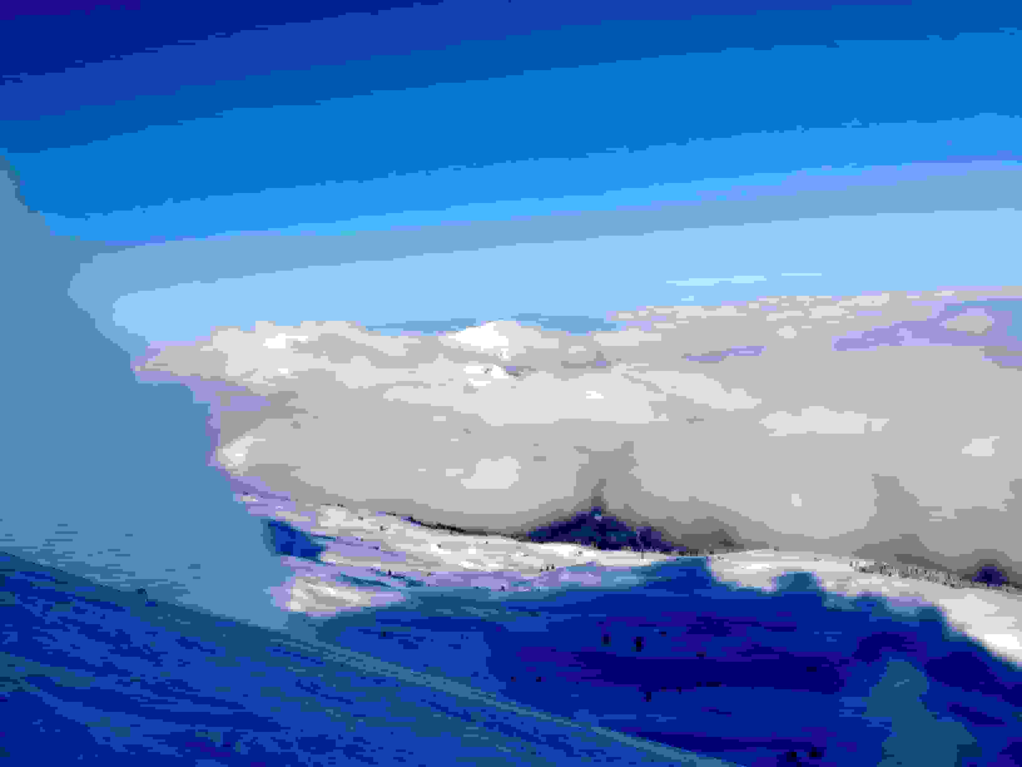 Nebelschwaden überall – dazwischen die schöne Bergwelt