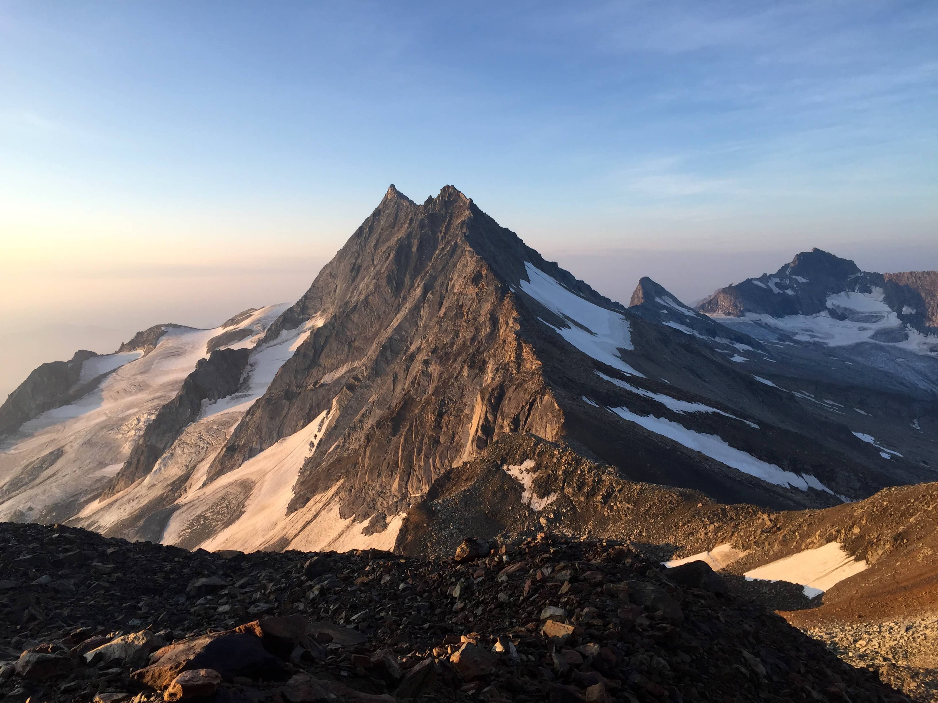 Ein formschöner Berg: Pizzo d'Andolla / Portjengrat