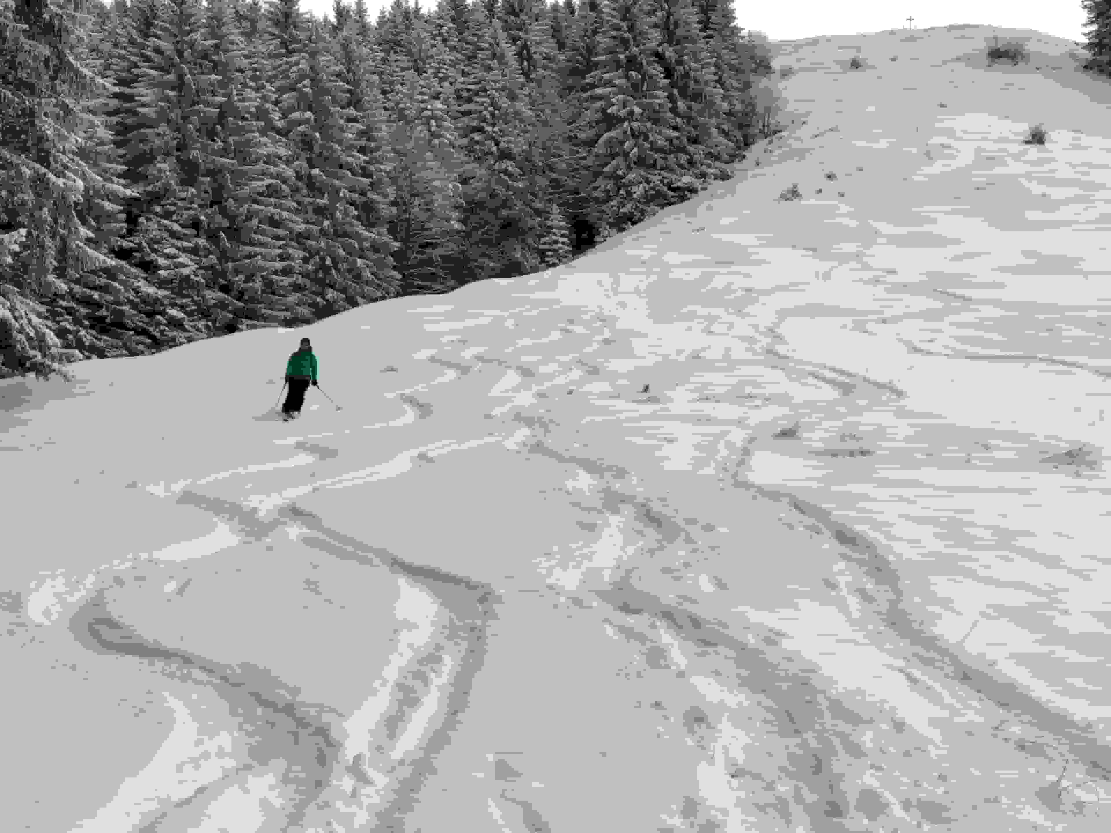 Abfahrt auf dünner Unterlage