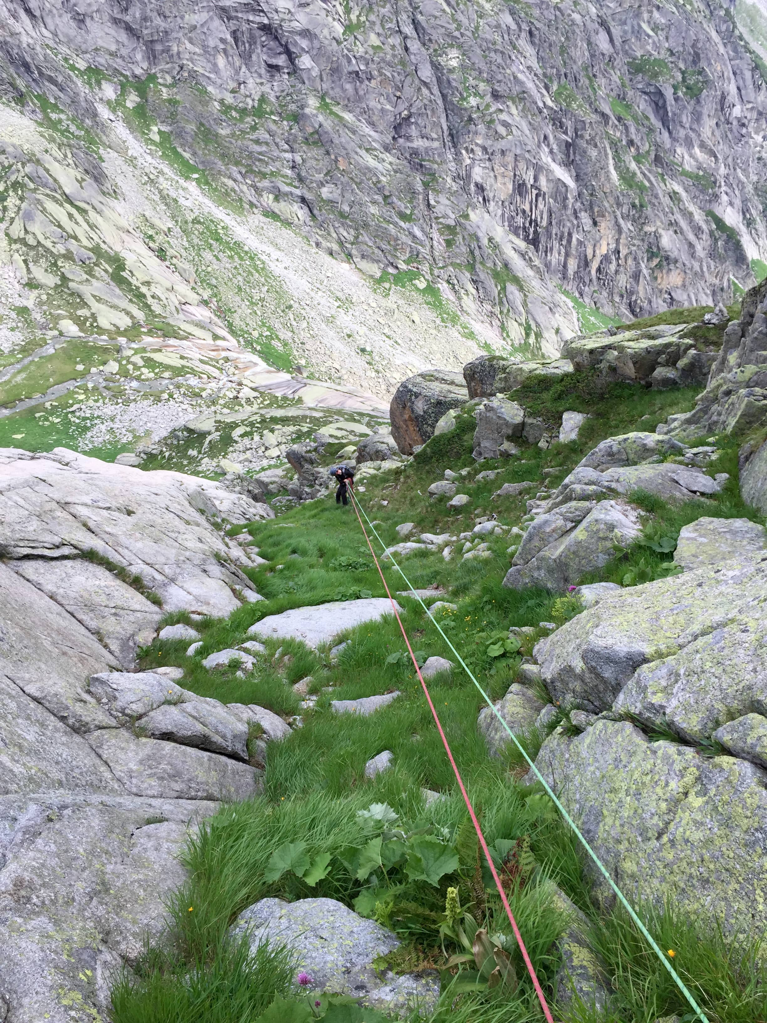 Blick nach unten auf der Abseilpiste