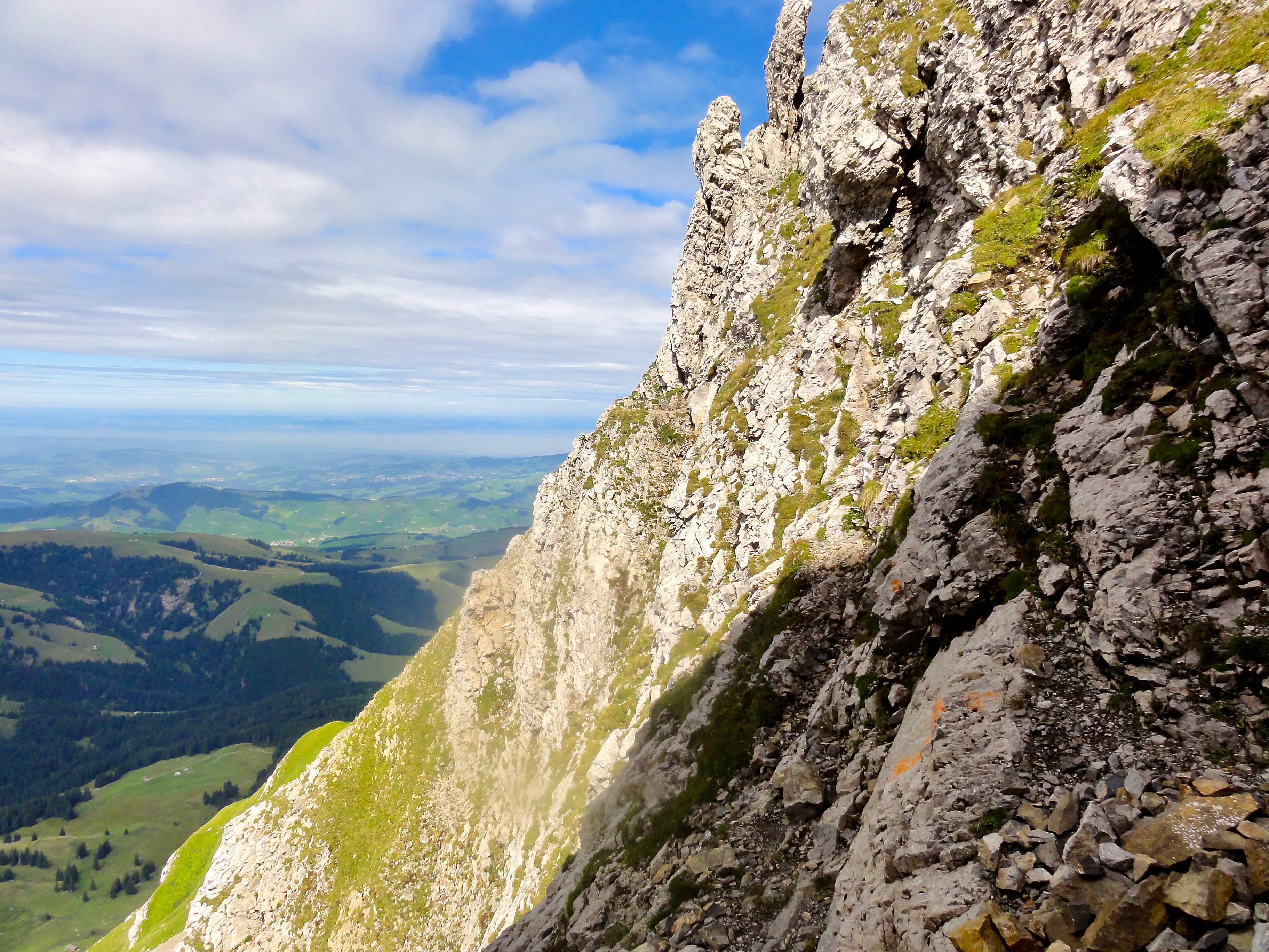 Die Schlüsselstelle: Eine etwas ausgesetzte Querung, danach eine Rinne (nicht auf dem Foto)