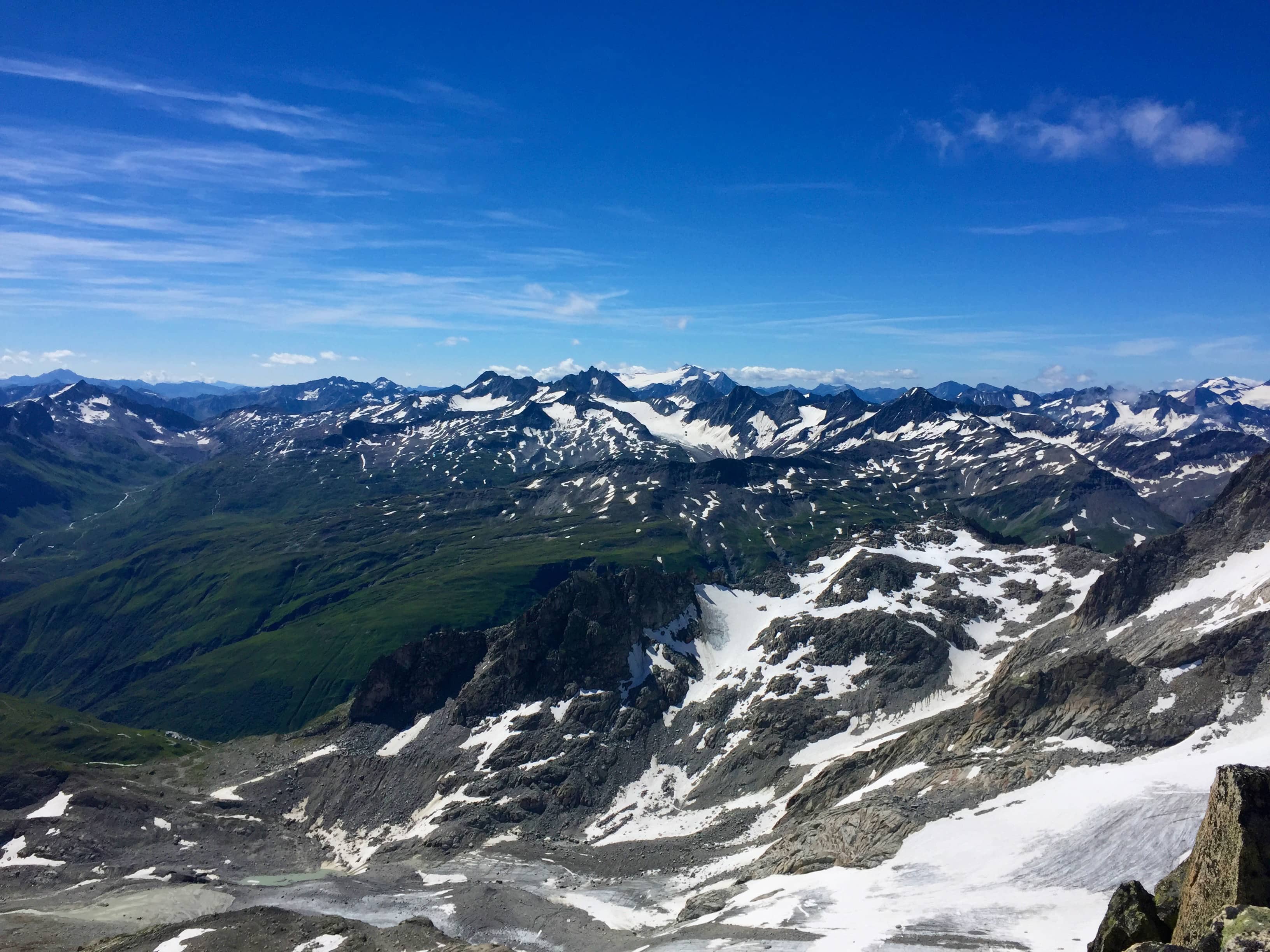 Weitblicke zum Basodino im Tessin