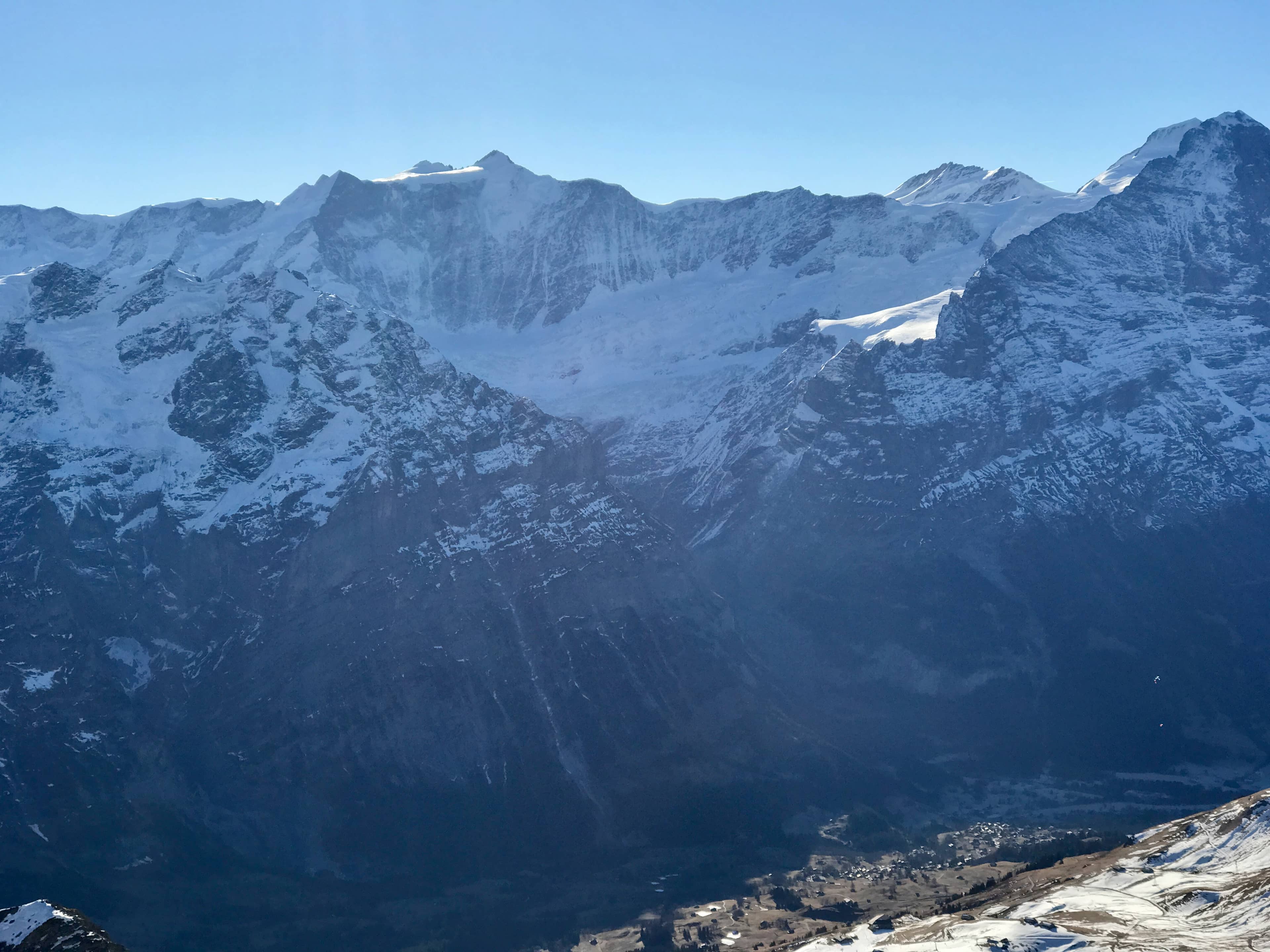 Schöne Erinnerungen an das Gipfelbiwak beim Fieschersattel im Mai dieses Jahres