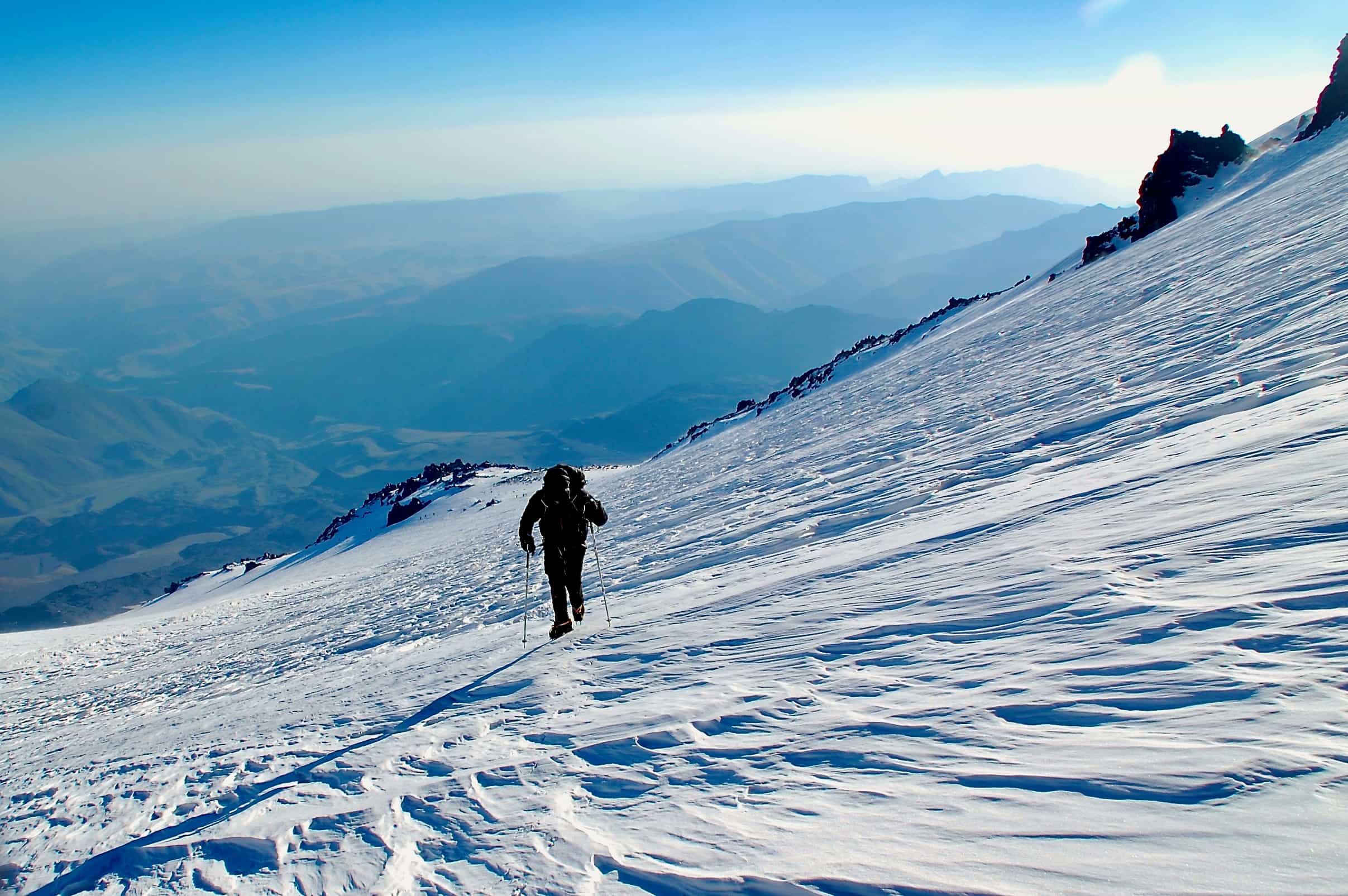 Titelbild Elbrus über die Nordroute