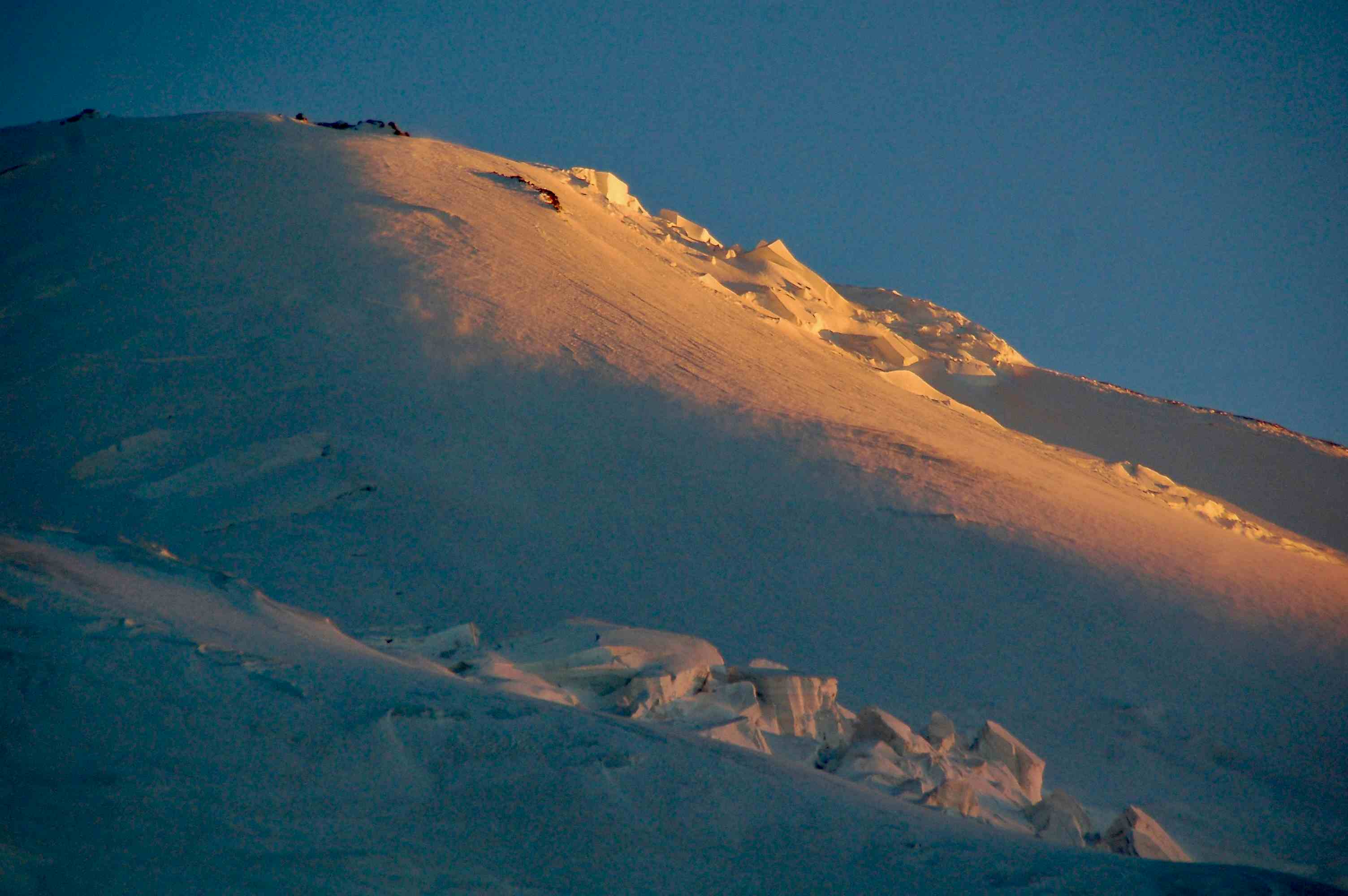 Elbrus Westgipfel am Abend