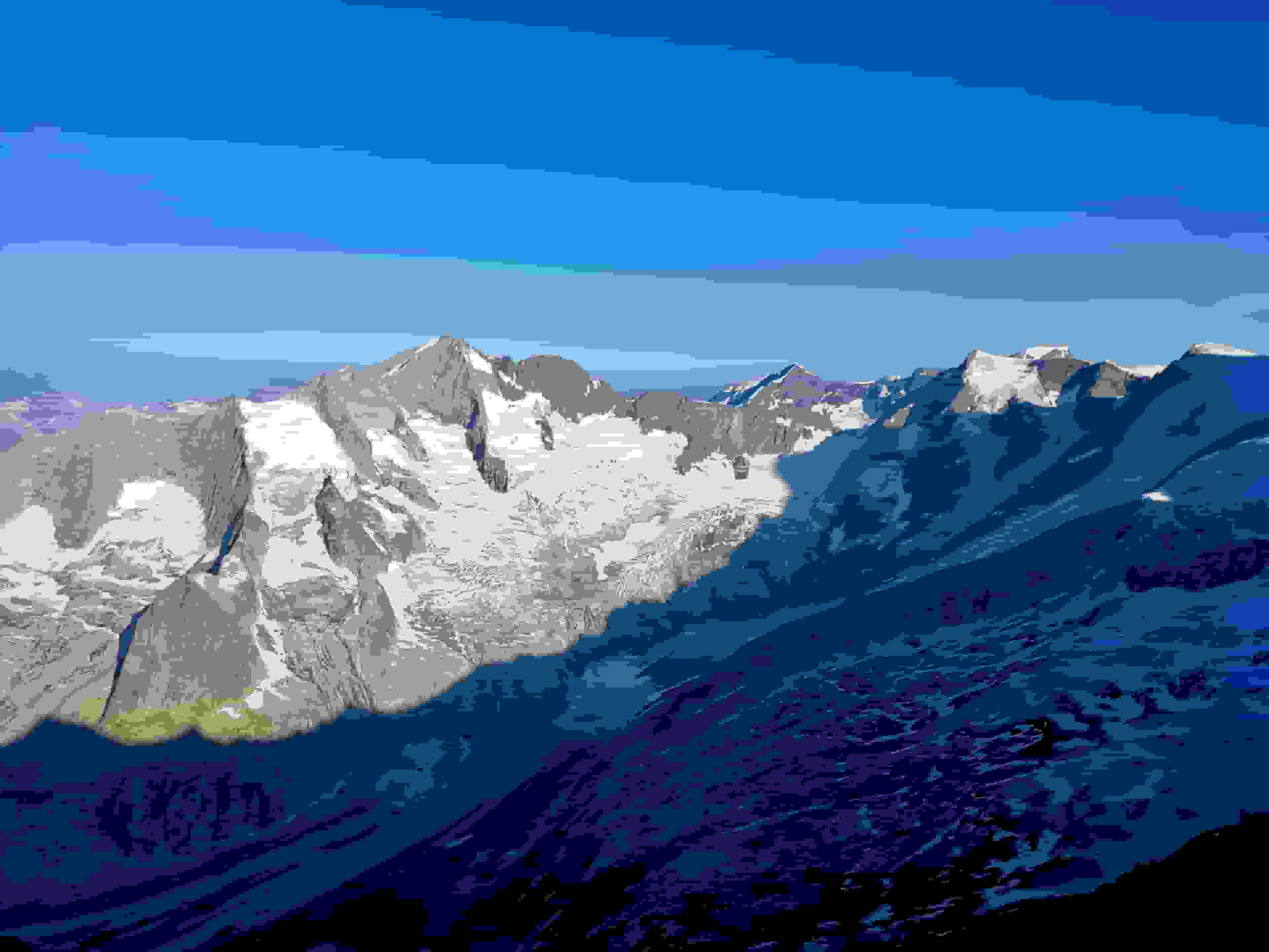 Blick hinüber zum Schinhorn (Foto: Ricky)