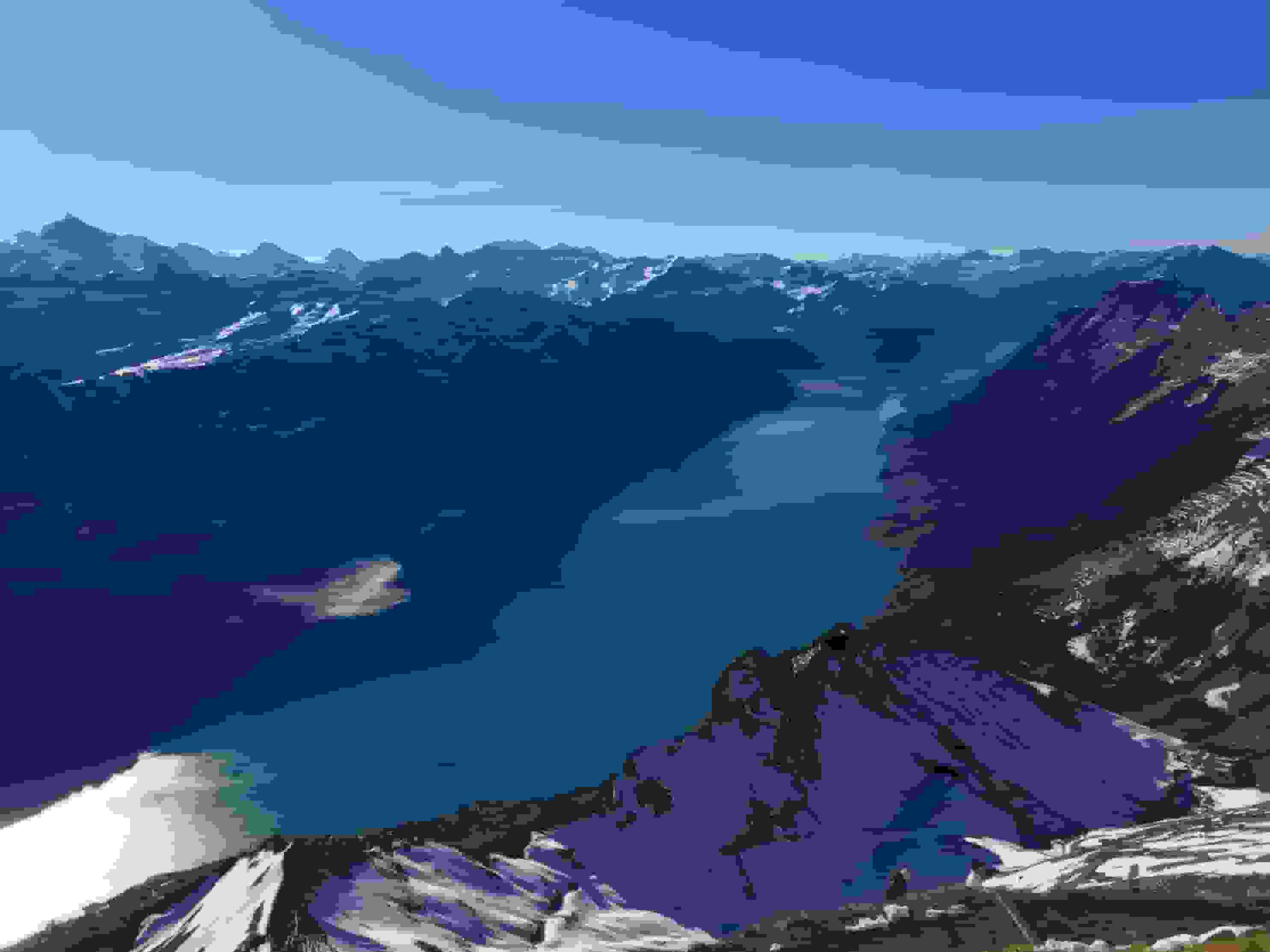 Die klassische Aussicht vom Brienzer Rothorn. Von dort unten sind wir gekommen.