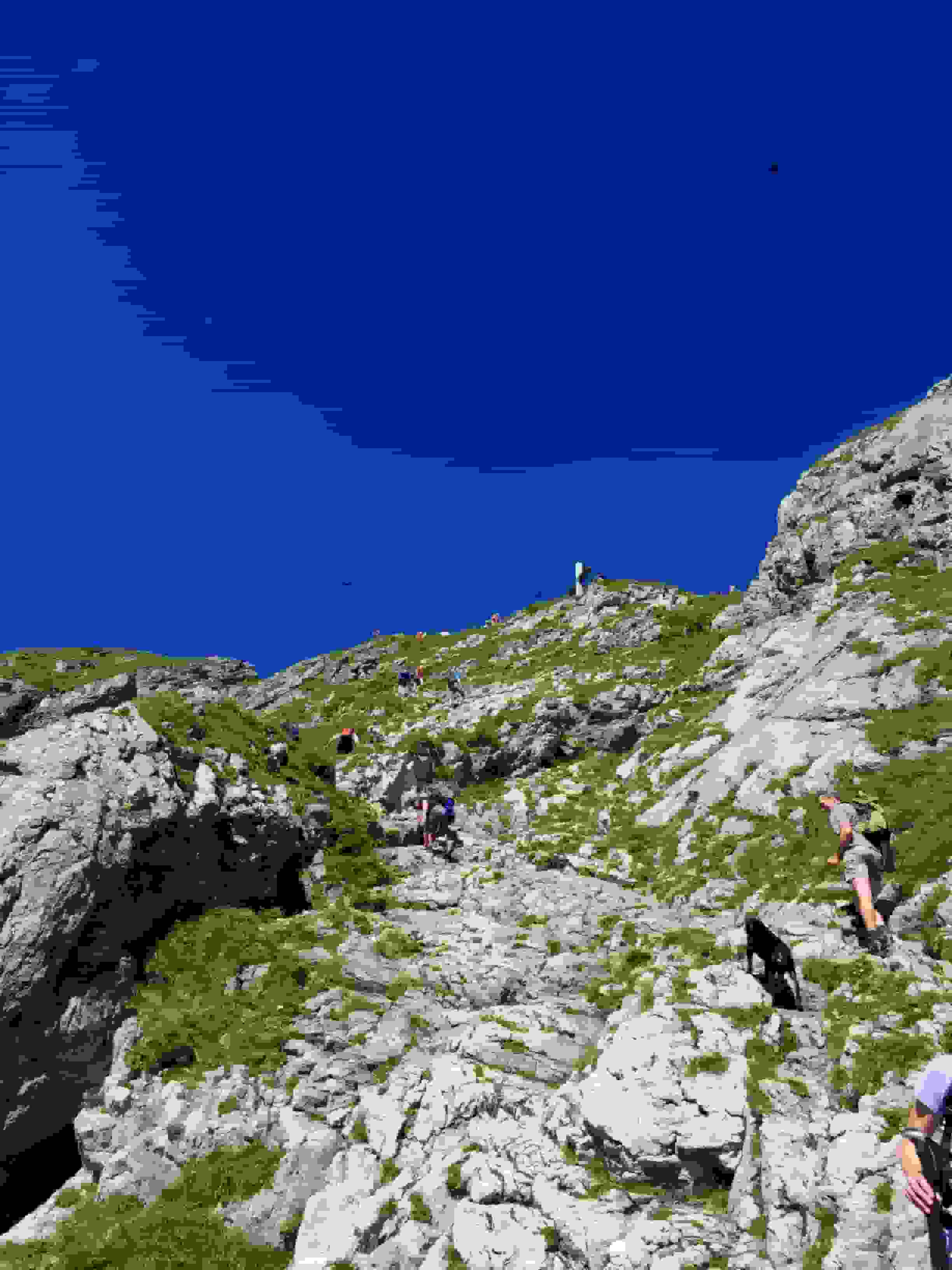 Das Gipfelkreuz in Reichweite