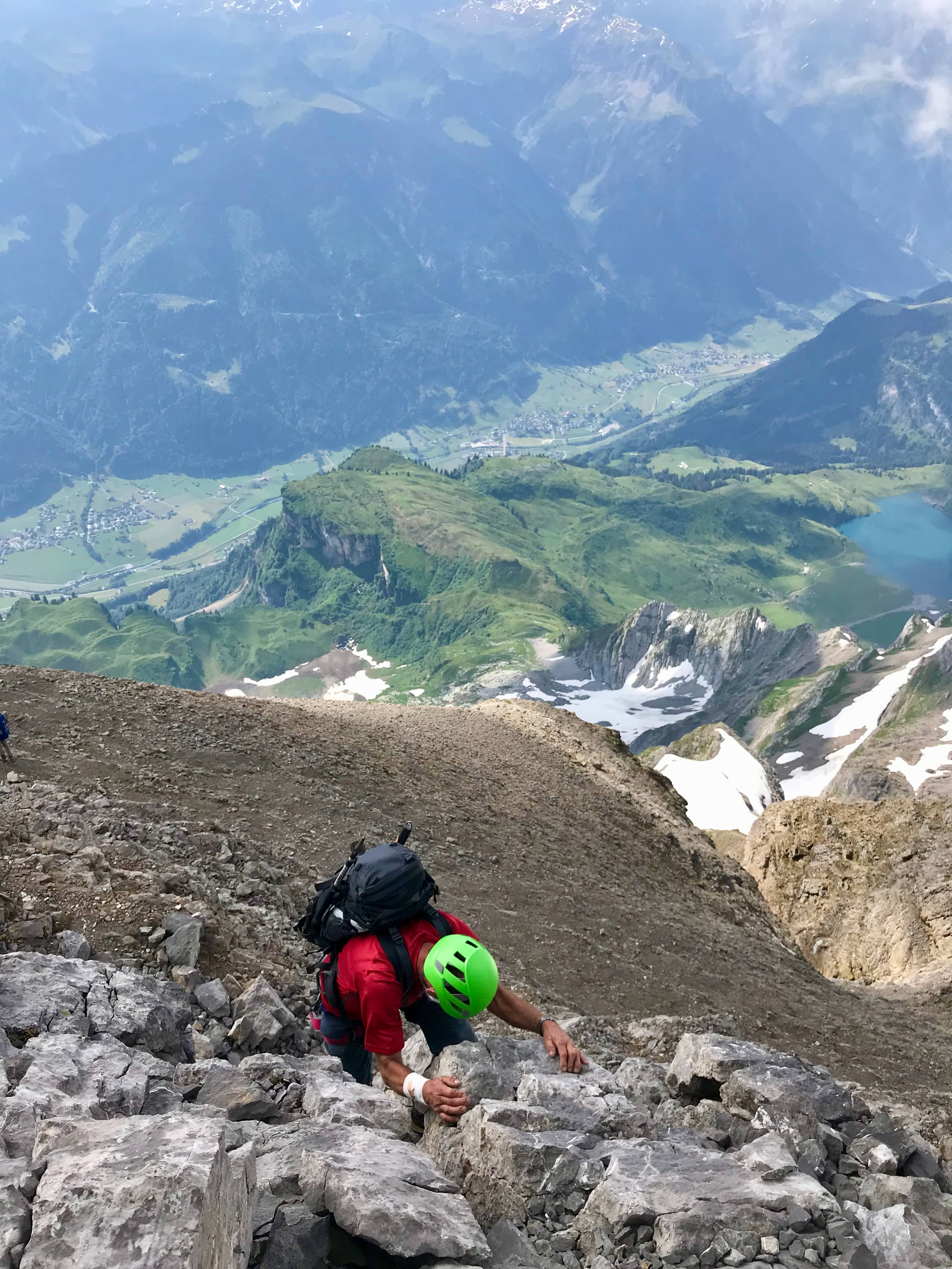 Leichte Kletterei auf dem letzten Abschnitt zum Gipfel