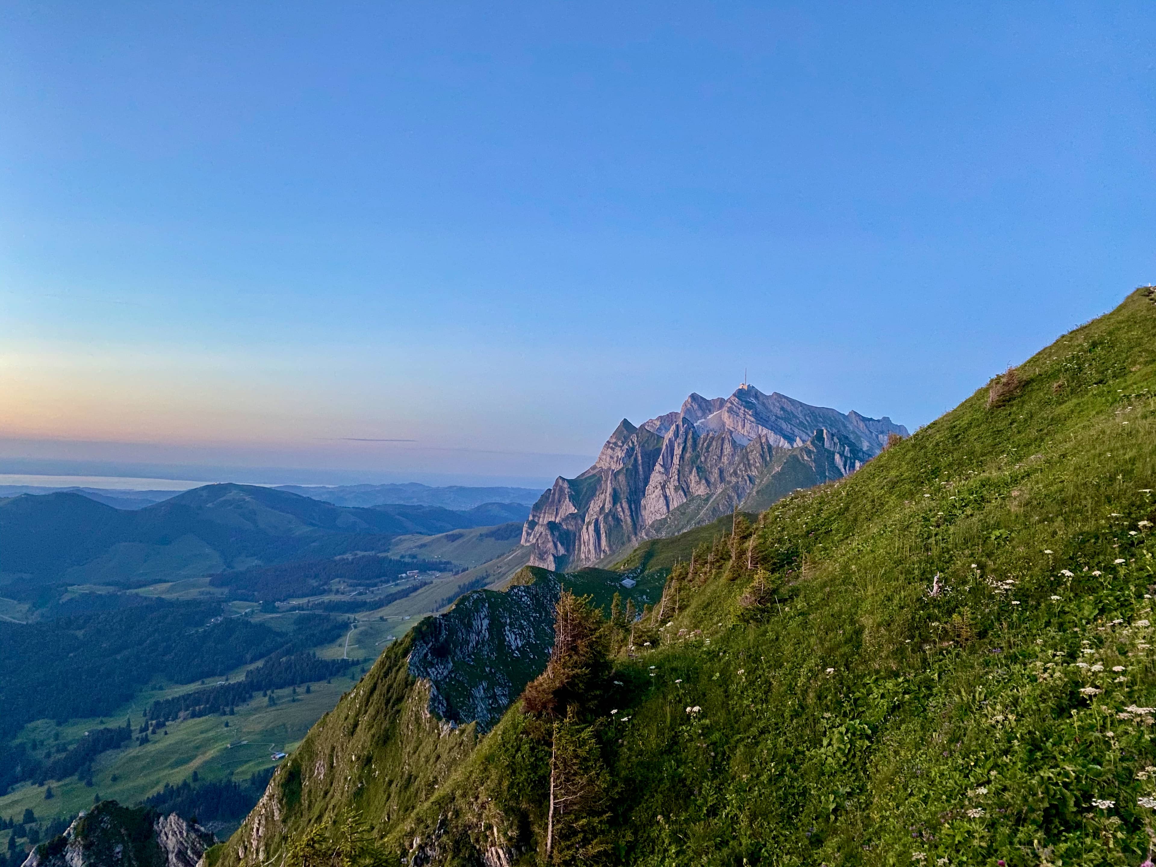 Dämmerung nach Sonnenuntergang