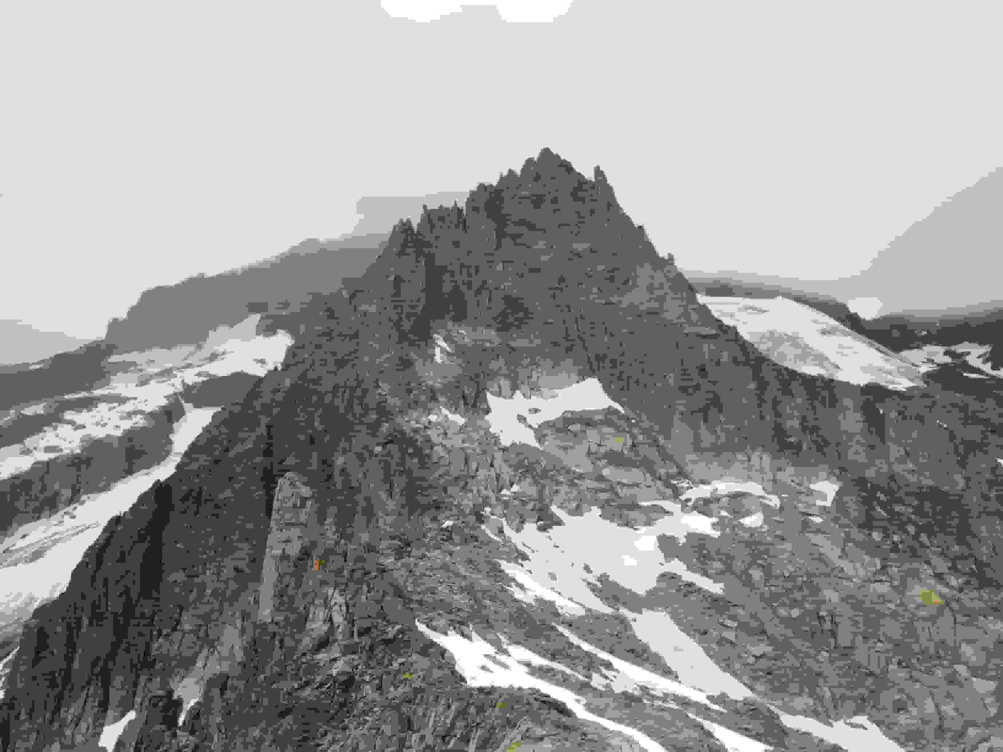 Das Gross Bielenhorn vor dem Galenstock