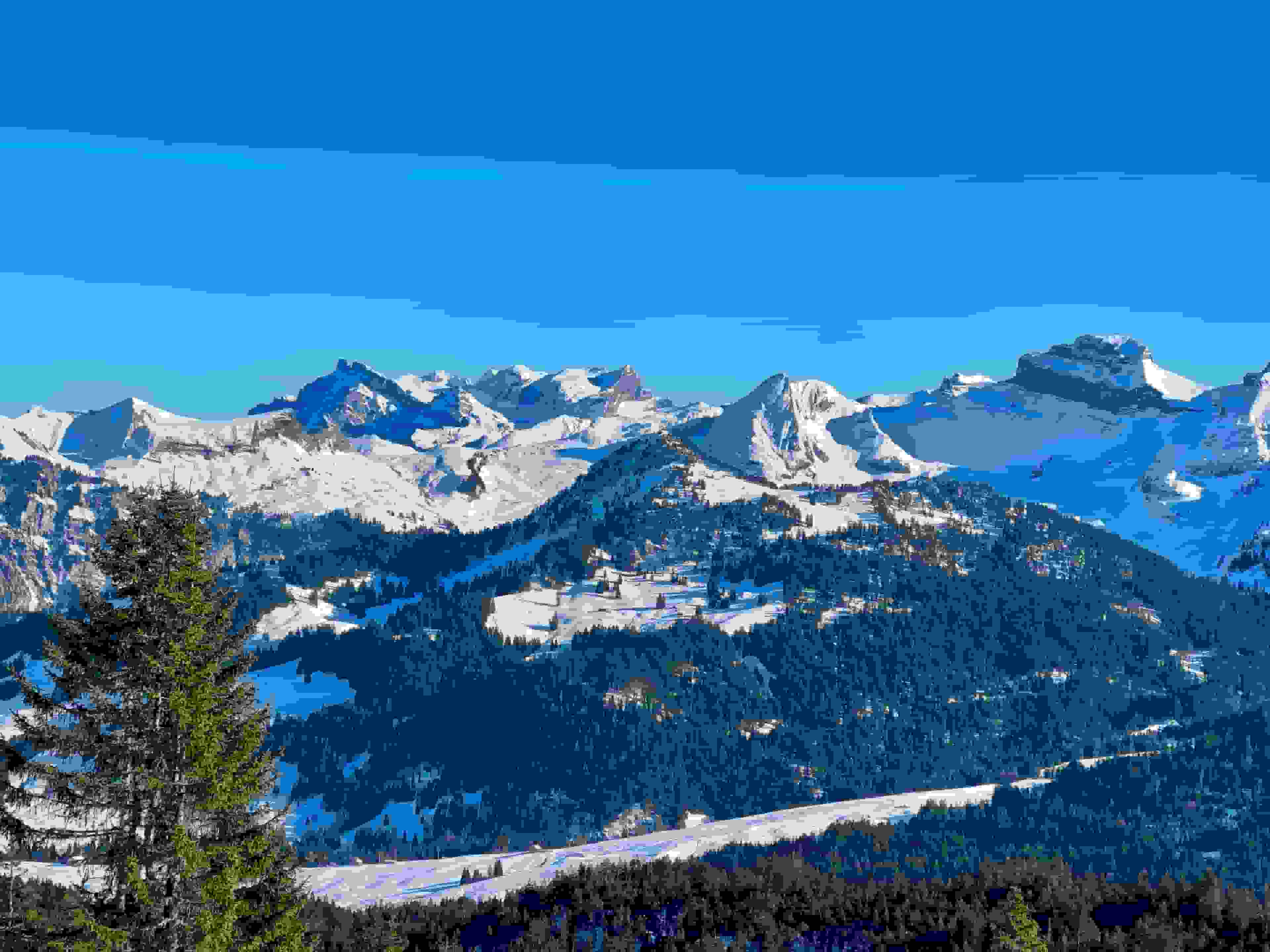 Blick hinüber, bis zum Glärnisch