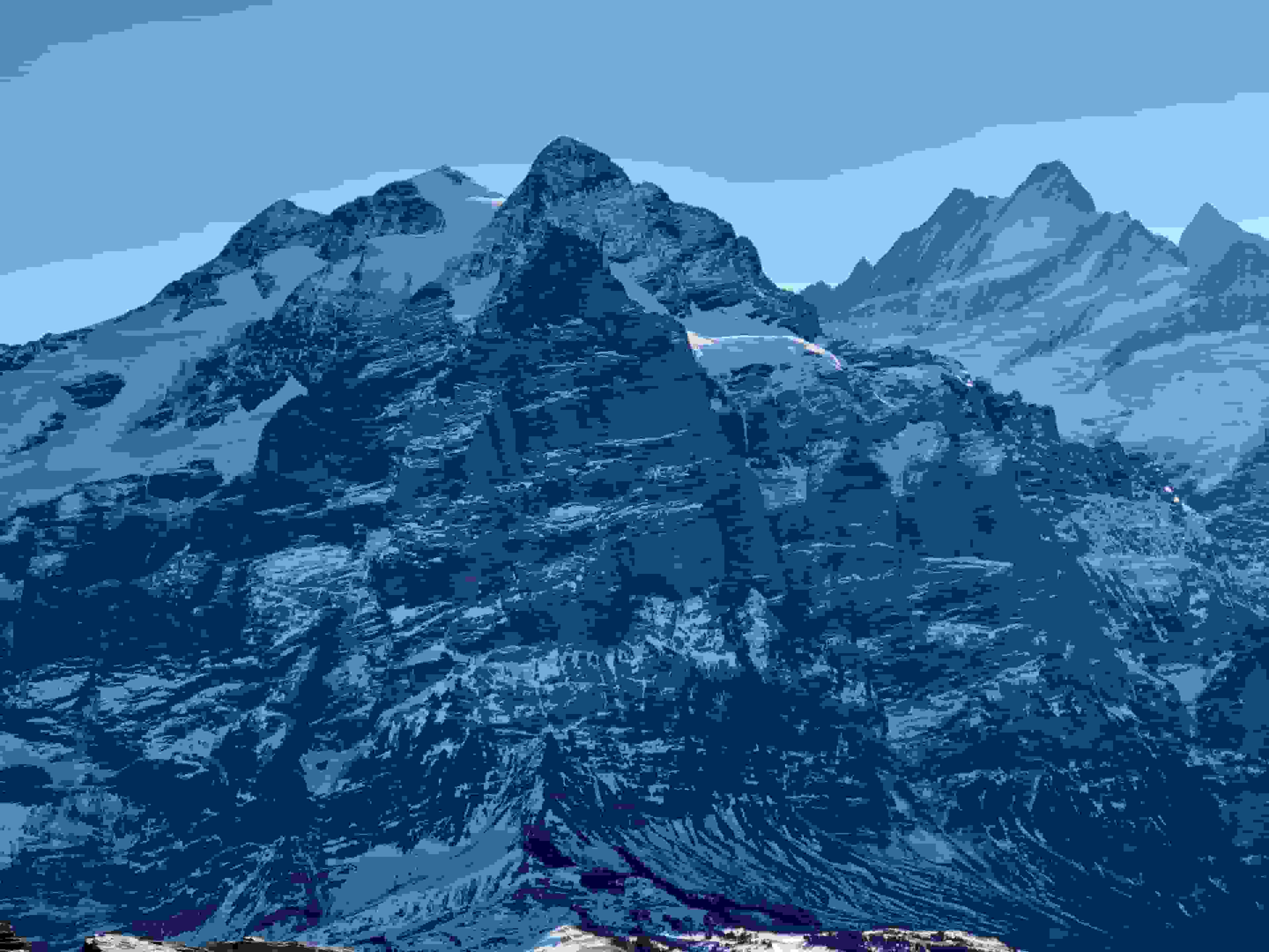 Rosen-, Mittel- und Wetterhorn, Lauteraar-/Schreckhorn und Finsteraarhorn