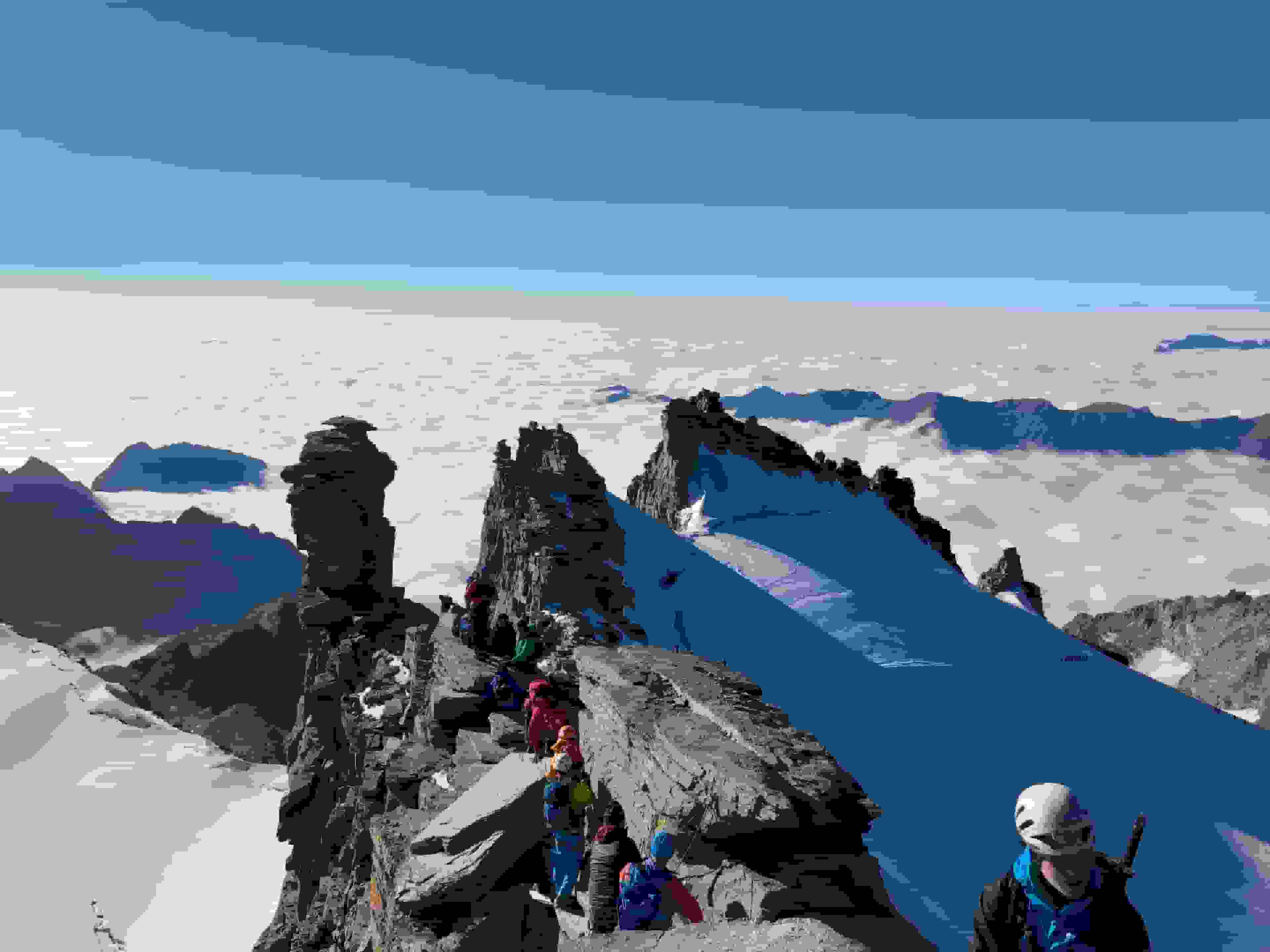 Wie erwartet, ziemlich viel Verkehr am Gipfel