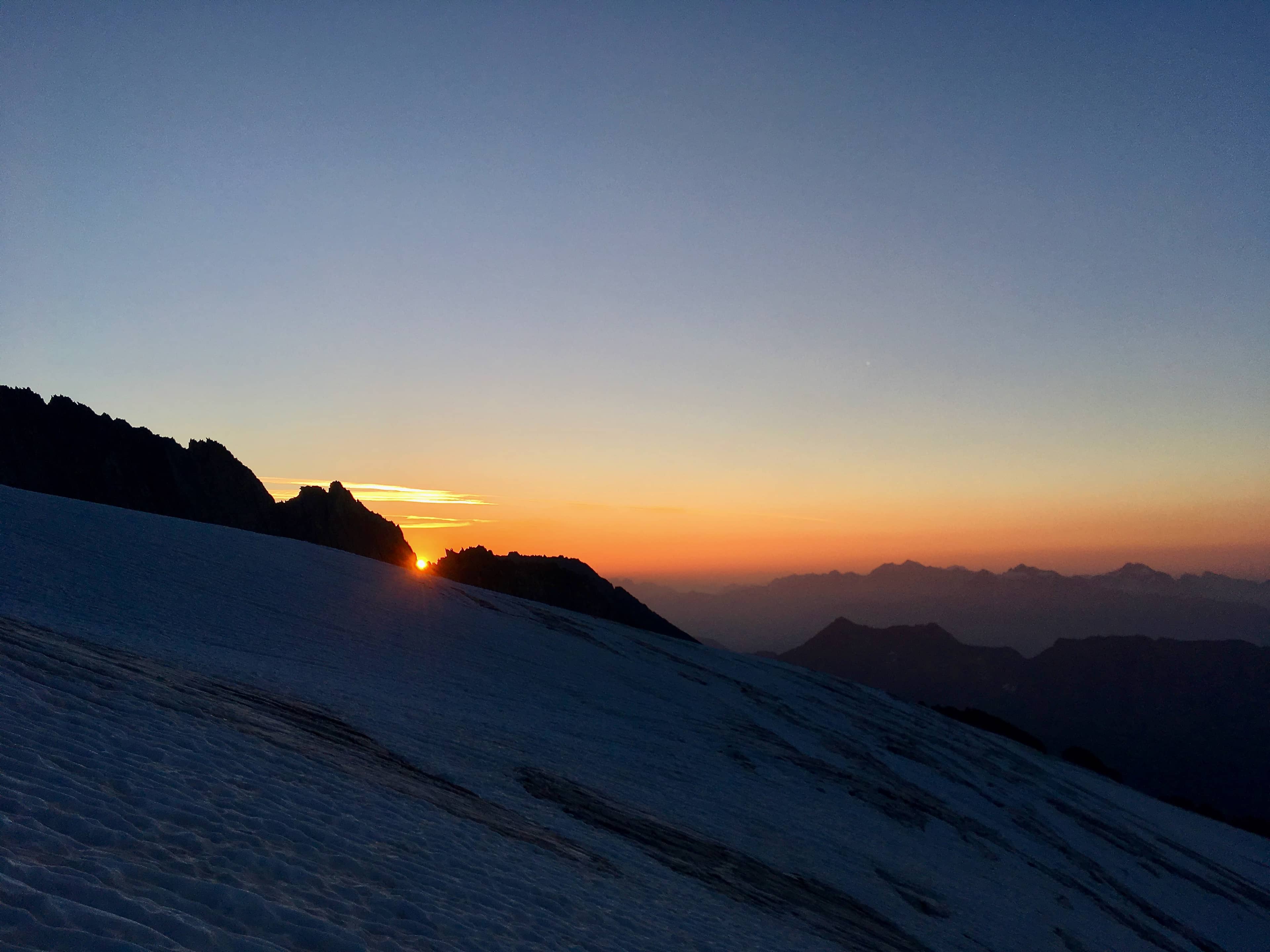 Sonnenaufgang über dem Geissgrat