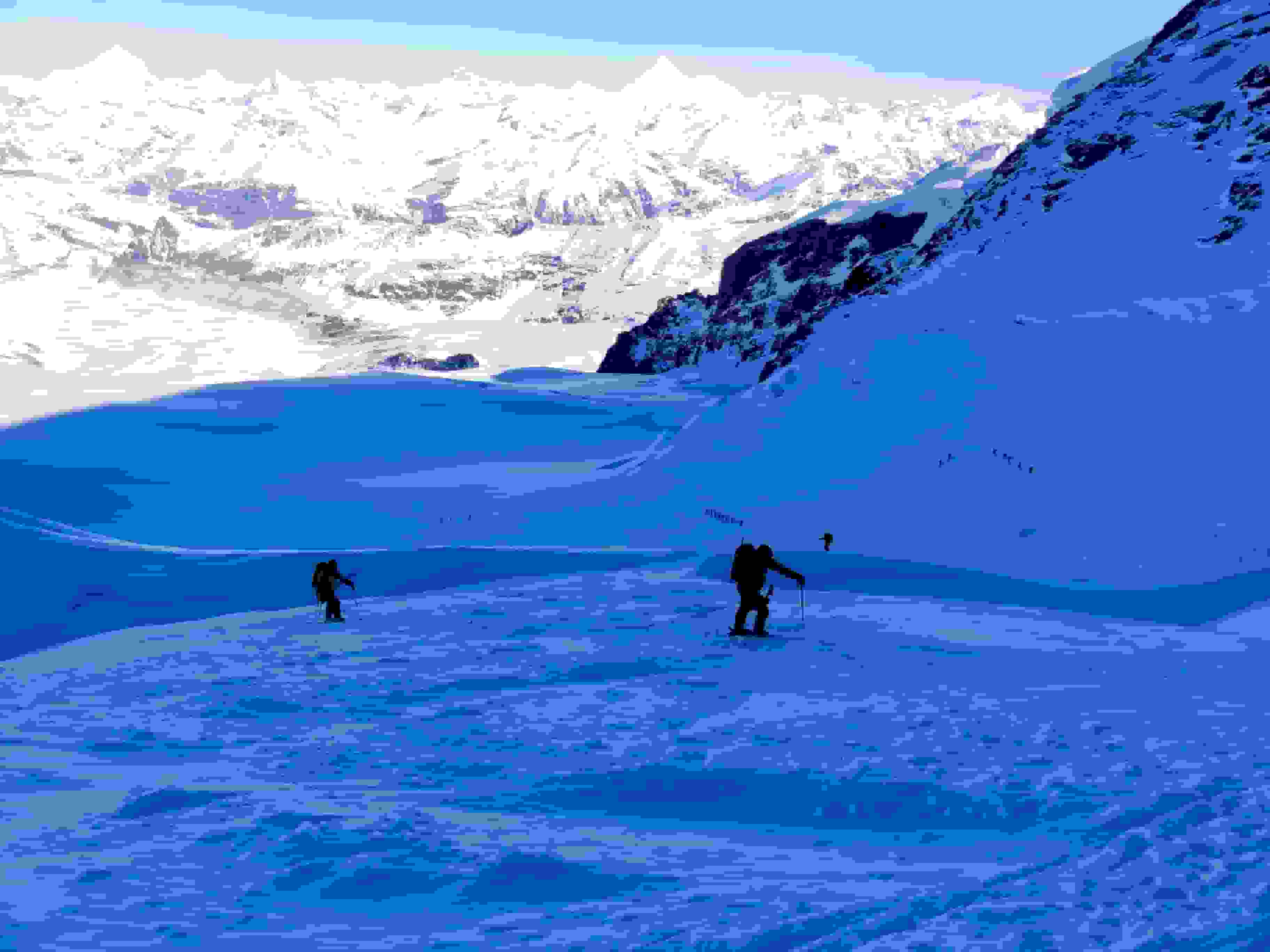 Aufstieg zum Silbersattel. Standort auf ca. 4300m, oberhalb der grossen Spalte