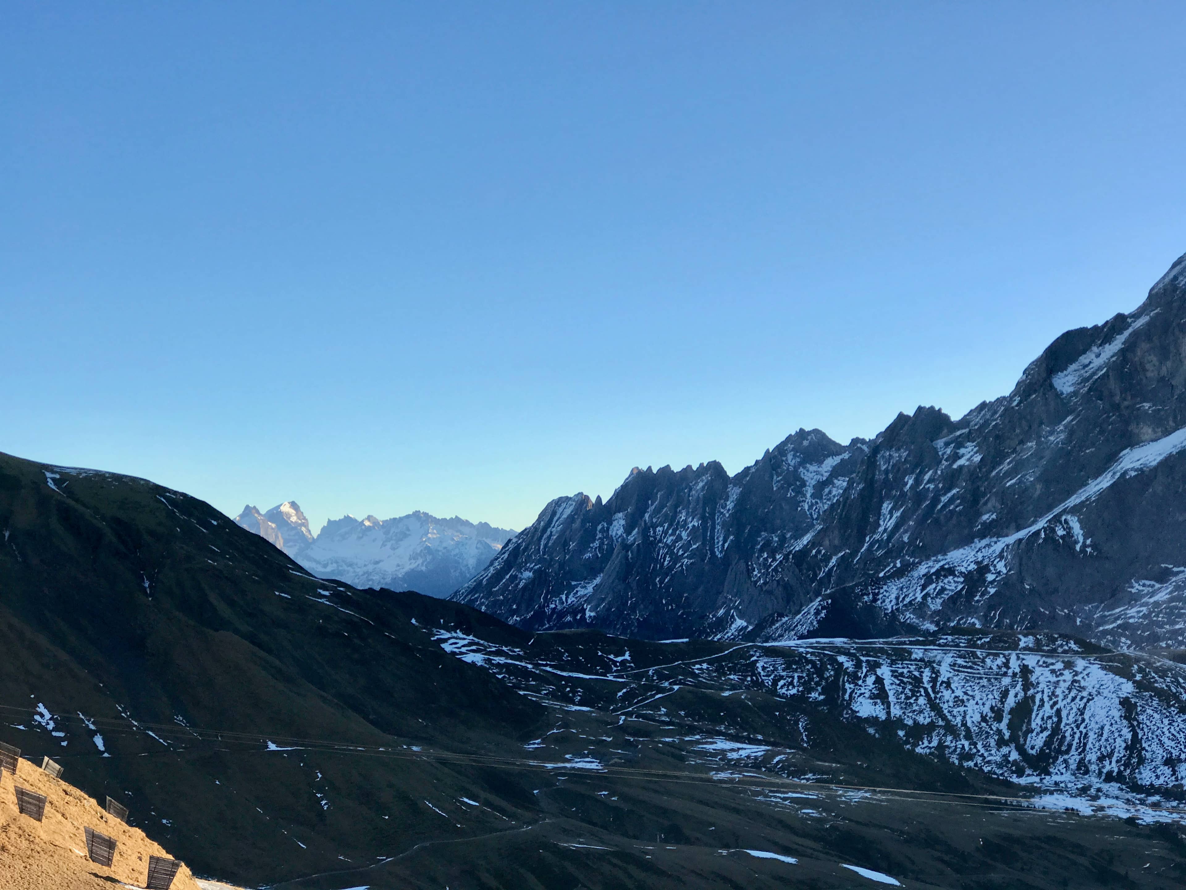 Blick vom First in Richtung Titlis, rechts die Engelhörner