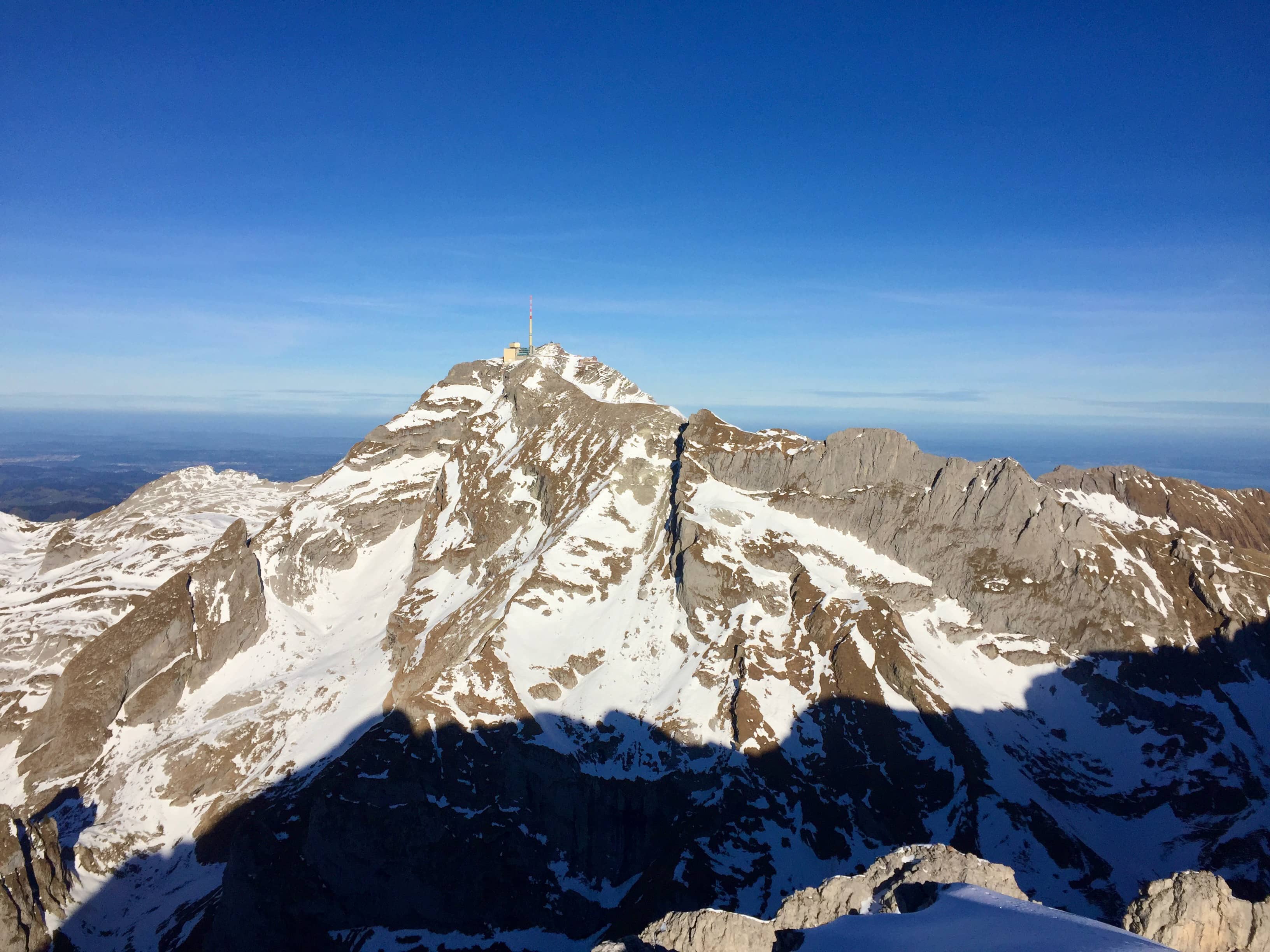 Unverkennbar: Säntis mit Lisengrat (rechts).