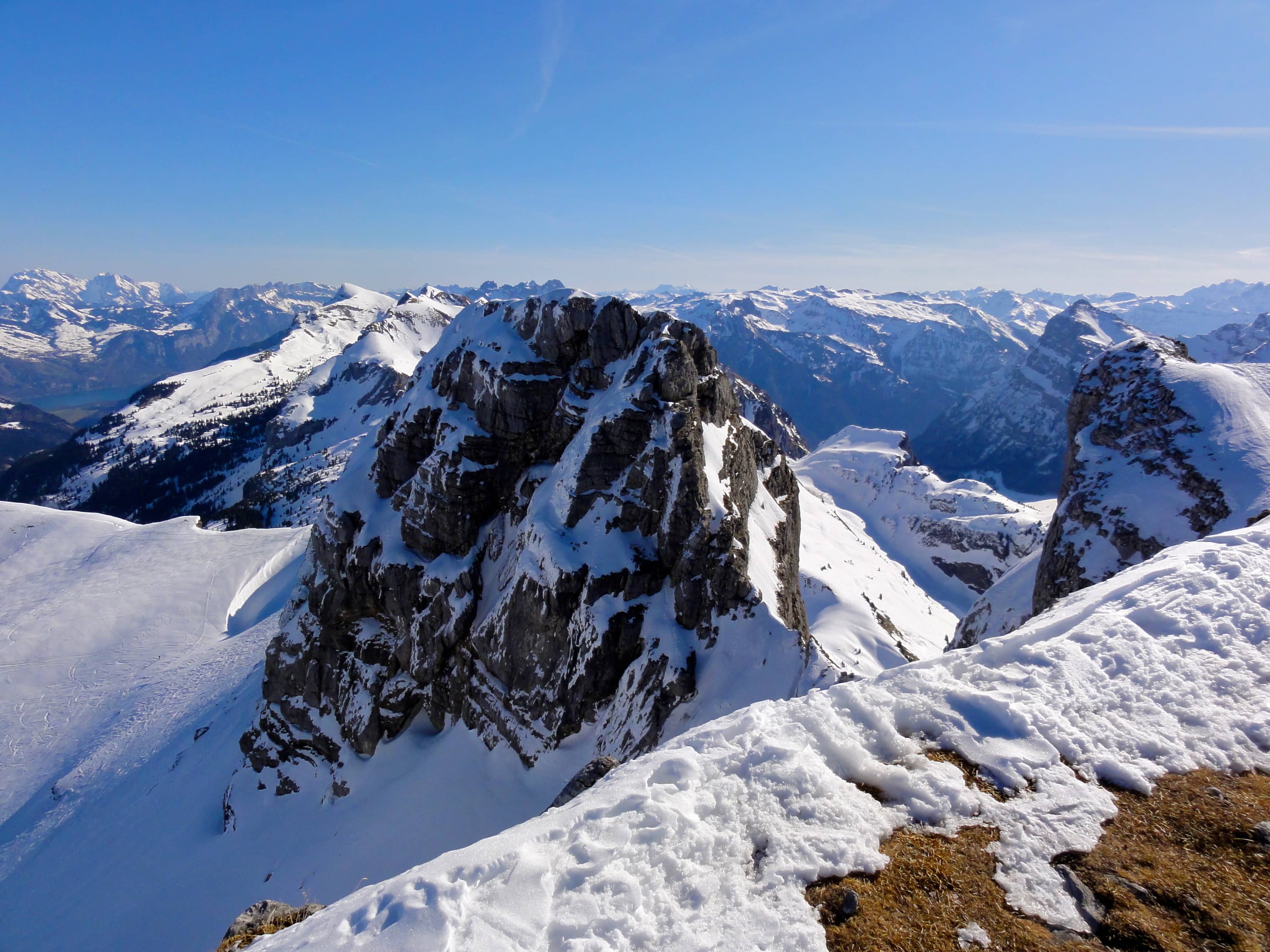 Blick hinüber zum Redertenstock
